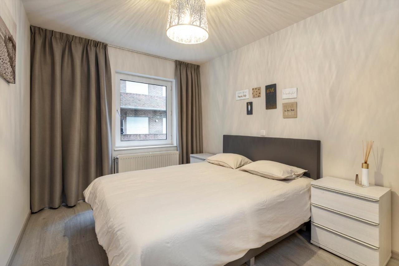 Ruim Appartement Aan De Jachthaven ブランケンベルヘ エクステリア 写真